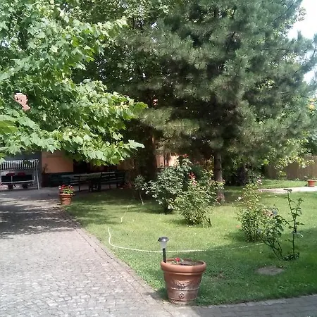 Ubytování v soukromí 3 Platana *