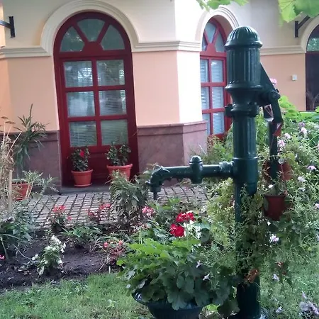 3 Platana * Palic