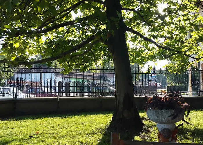 3 Platana Alloggio in famiglia *