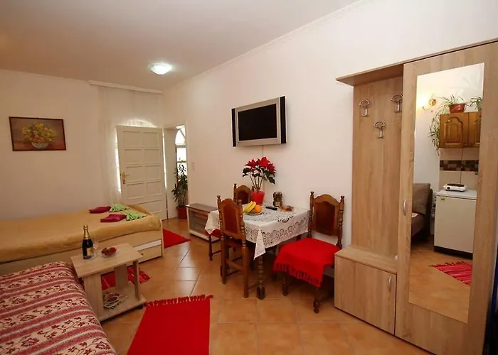 Alloggio in famiglia 3 Platana *